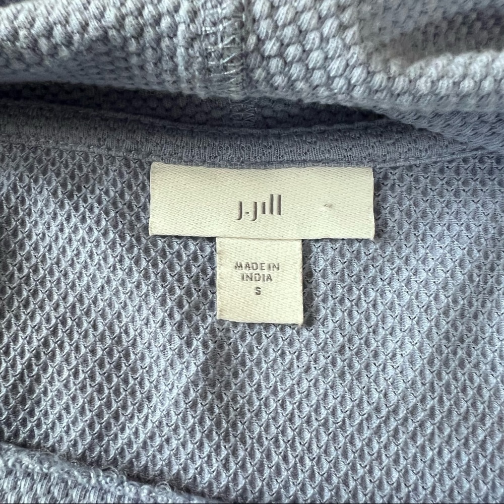J Jill cornflower blue textured cowl neck pull over Small - Picture 3 of 7